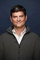 Foto de Michael Schur pareja de J.J. Philbin