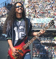 Foto de Mike Inez pareja de Sydney Kelly