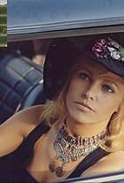Foto de Nathalie Delon pareja de Alain Delon