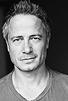 Foto de la celebrity Oliver Milburn