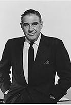 Foto de Paul Douglas pareja de Virginia Field