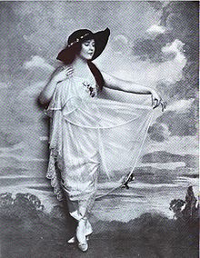 Foto de Phoebe Foster pareja de Harold LeRoy Whitney