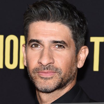 Foto de Raza Jaffrey pareja de Miranda Raison