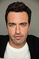 Foto de Reid Scott pareja de Elspeth Keller