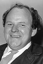 Foto de Roy Kinnear pareja de Carmel Cryan