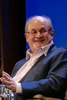 Foto de Salman Rushdie pareja de Elizabeth West