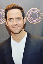 Foto de Santino Fontana pareja de Jessica Hershberg