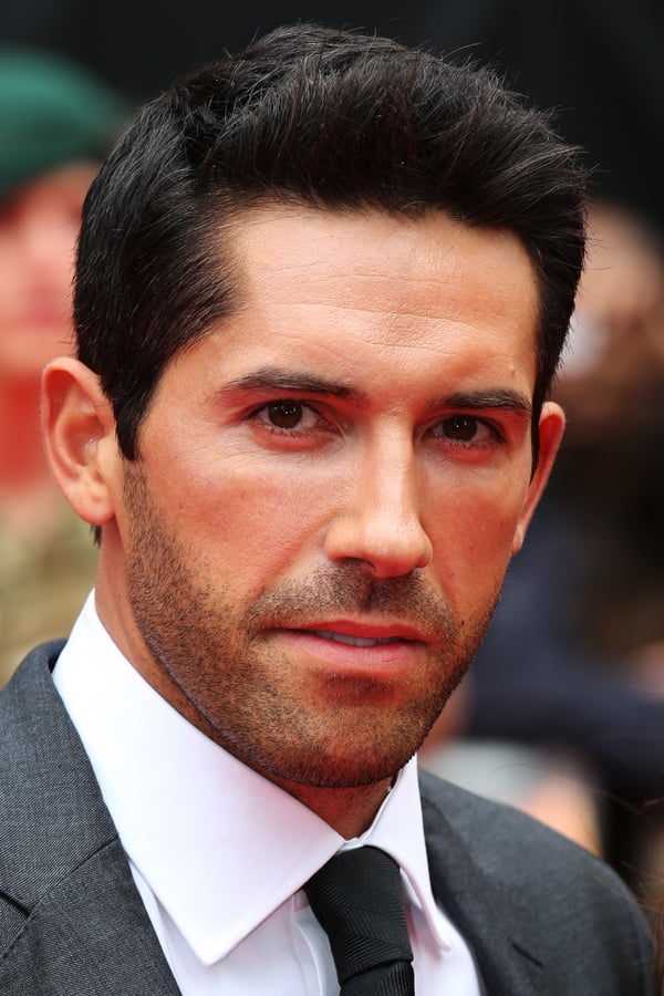 Foto de Scott Adkins pareja de Lisa Heywood