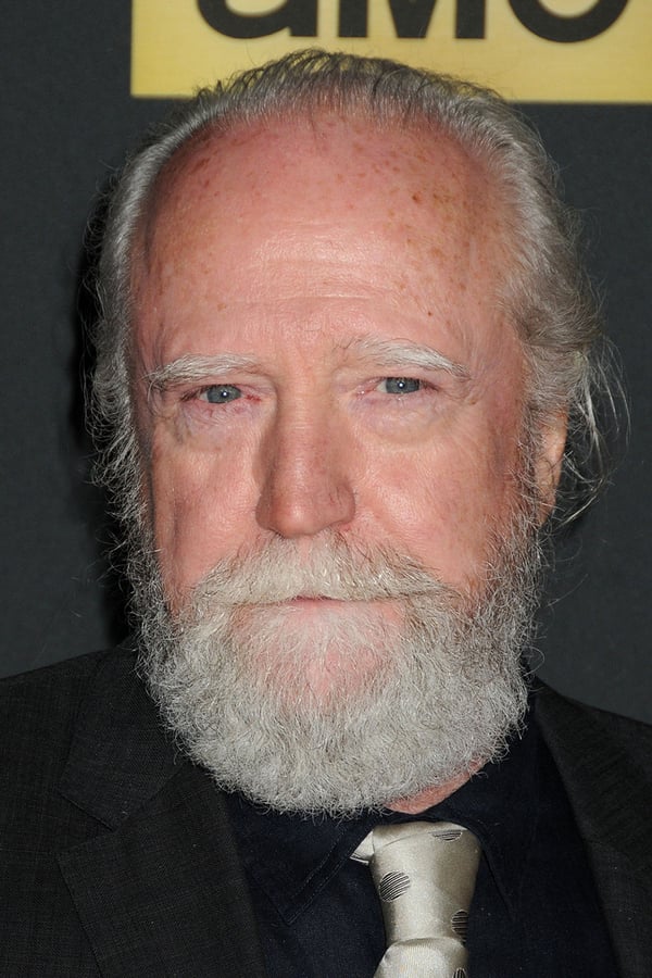 Foto de Scott Wilson pareja de Heavenly Koh