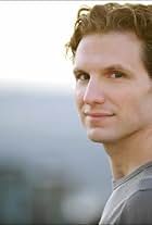 Foto de Sebastian Arcelus pareja de Stephanie J. Block