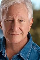 Foto de Steve Vinovich pareja de Carolyn Mignini