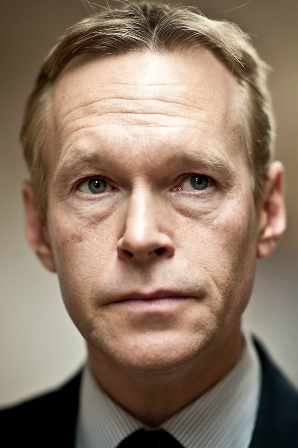 Foto de Steven Mackintosh pareja de Lisa Jacobs