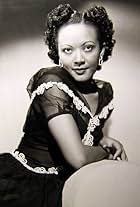 Foto de Theresa Harris pareja de John Robinson