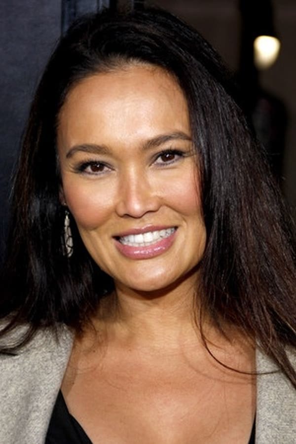 Foto de Tia Carrere pareja de Elie Samaha