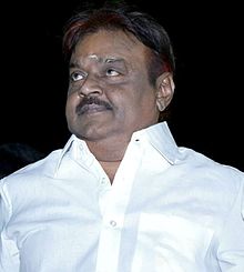 Foto de Vijayakanth pareja de Premalatha