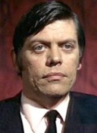 Foto de William Marlowe pareja de Catherine Schell