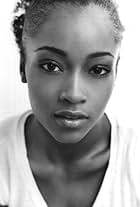 Foto de Yaya DaCosta pareja de Joshua Bee Alafia